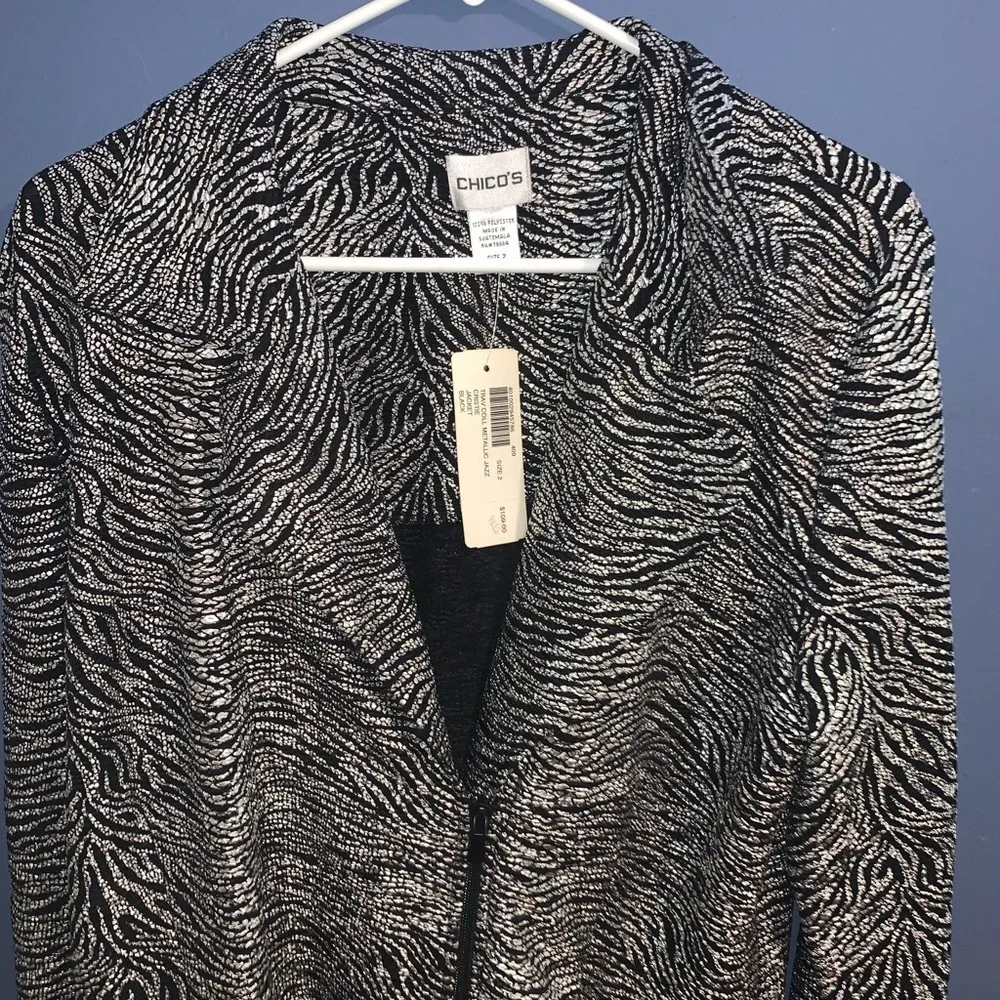 Chicos jacket size 2 - Picture 2 of 8